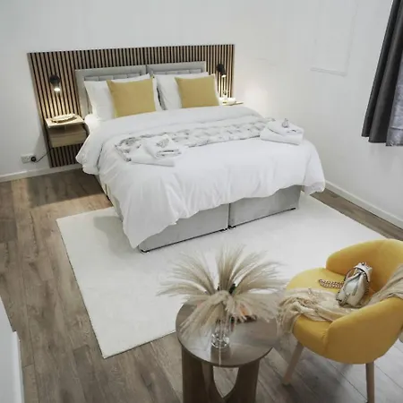 Barwick House, 4 Bed House Tatil Evi Scarborough