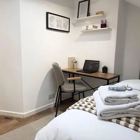 Tatil Evi Barwick House, 4 Bed House Scarborough